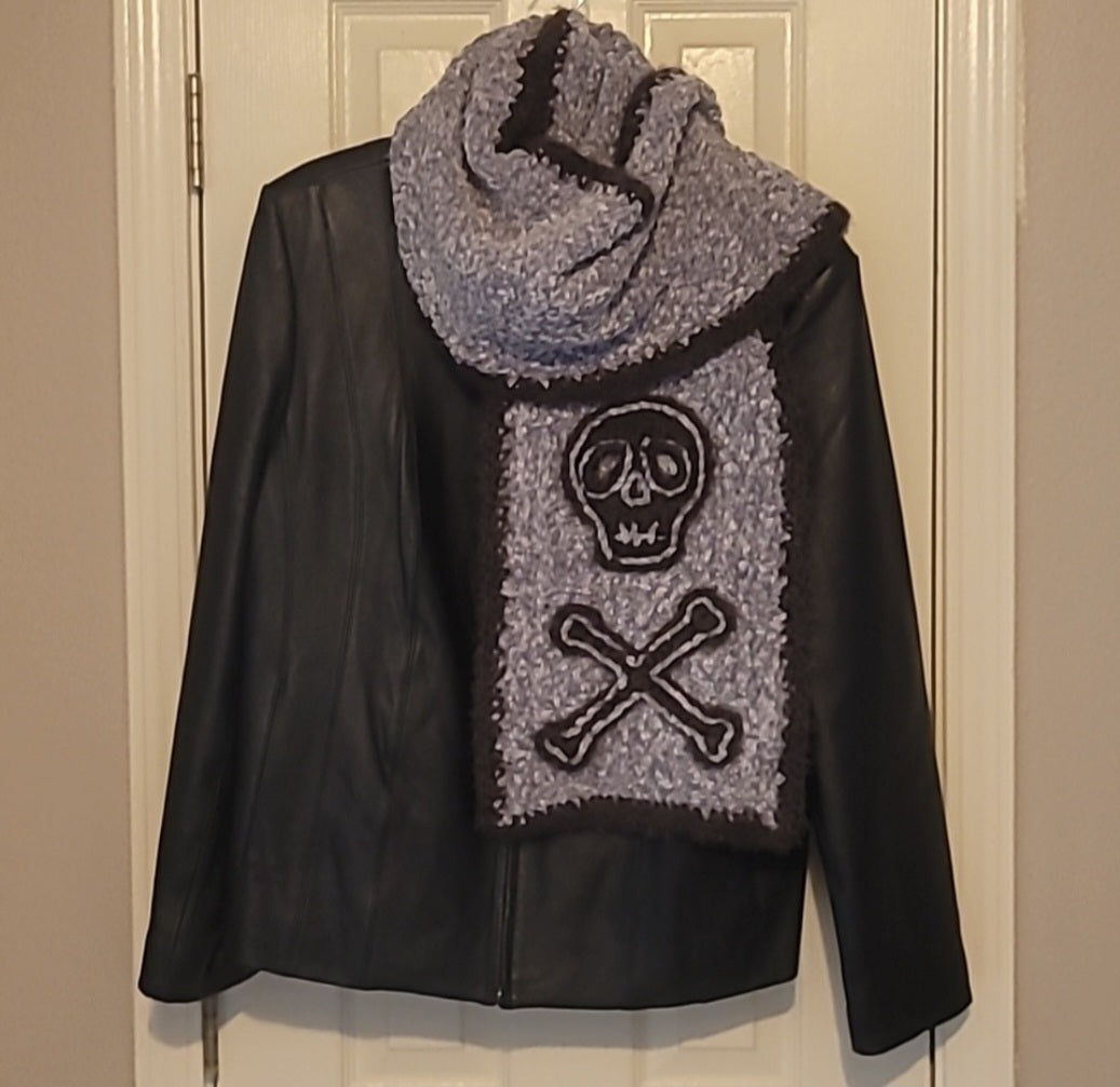 Skull pattern scarf