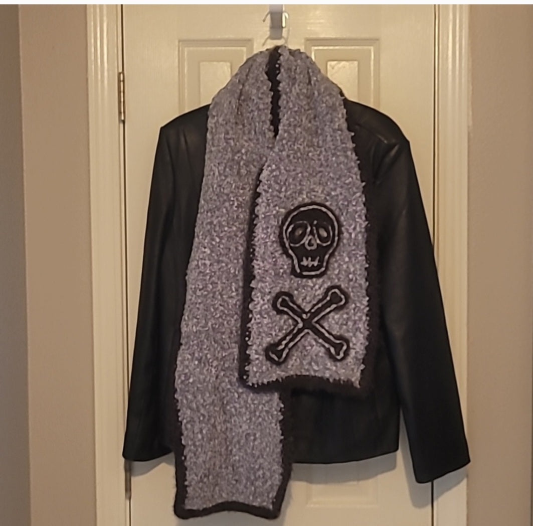 Skull pattern scarf